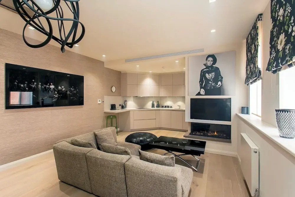 Ultra Modern 1-bedroom Apartment in Soho