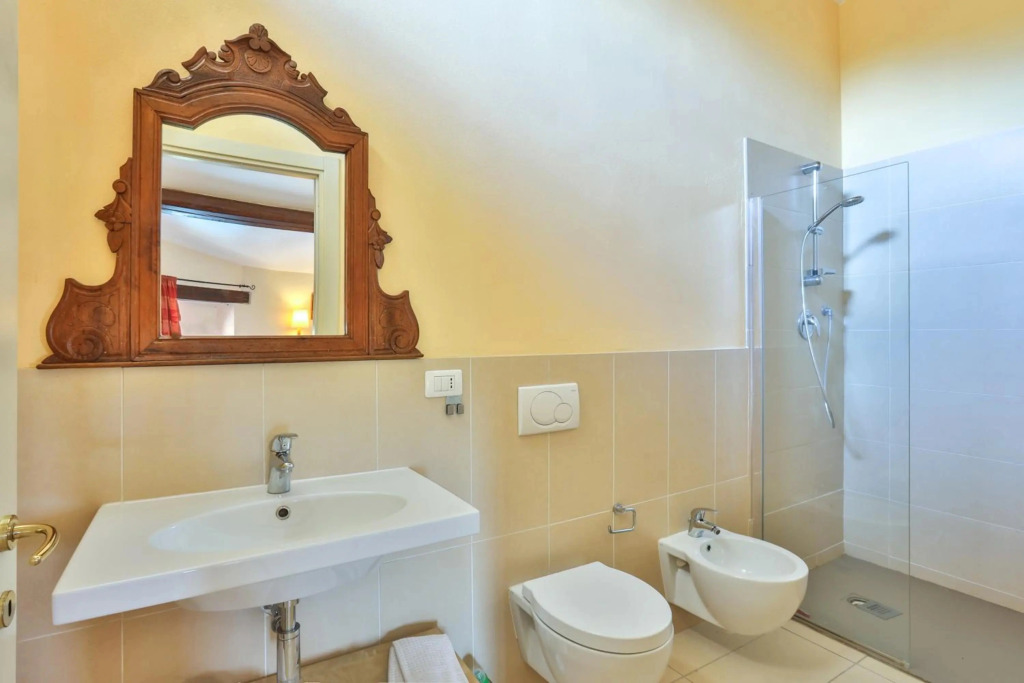Villa Pesce, Mombaruzzo
