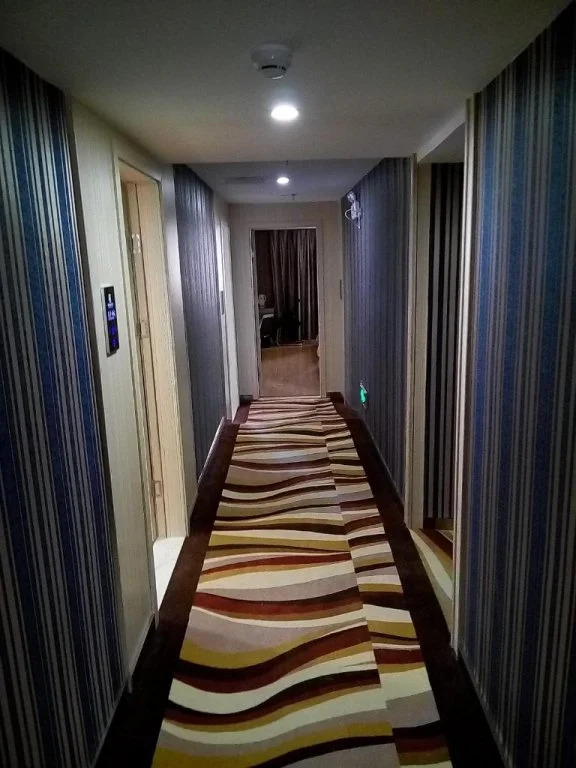 Quanzhou Ku6 Fashion Hotel (Dayang Department store)
