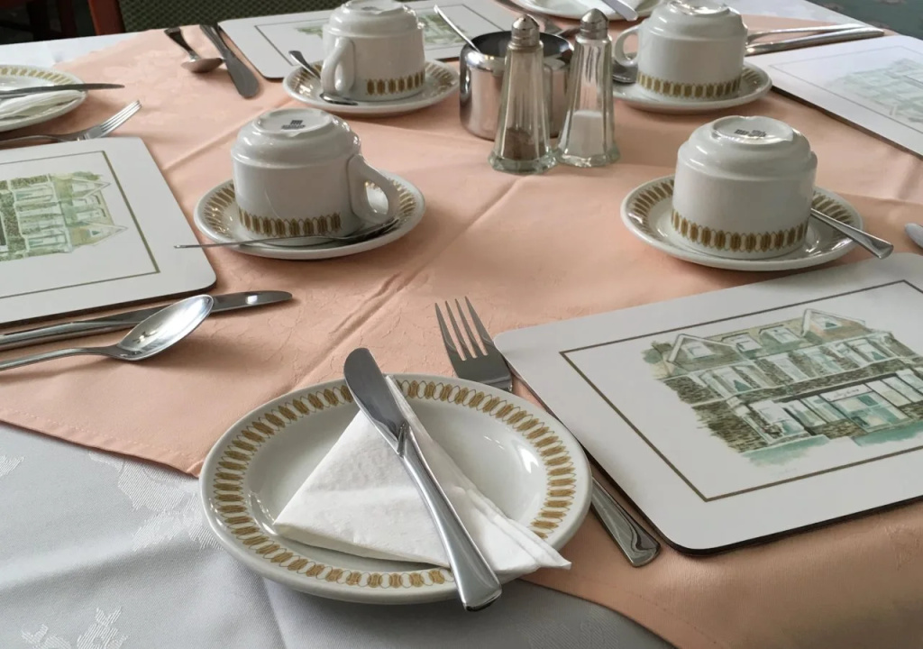 Ivydene Hotel