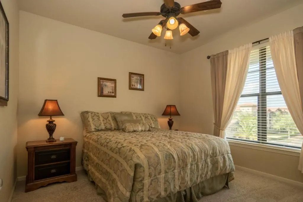914 Charo Parkway Unit 131 3 Bedrooms, 3 Bathrooms
