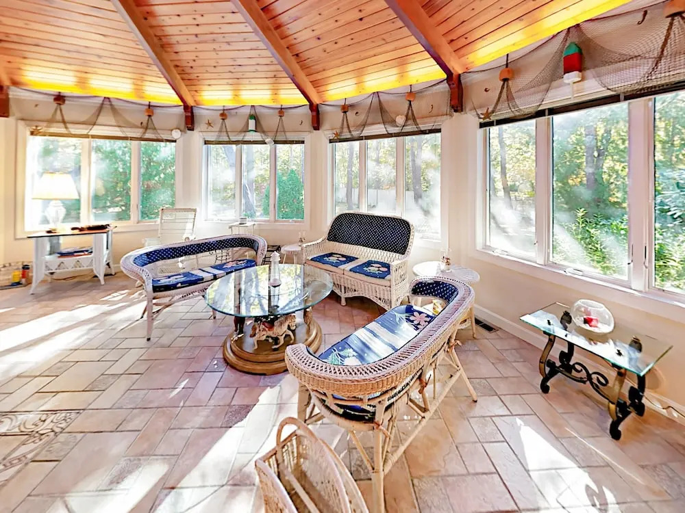 49 Brooks Rd Home