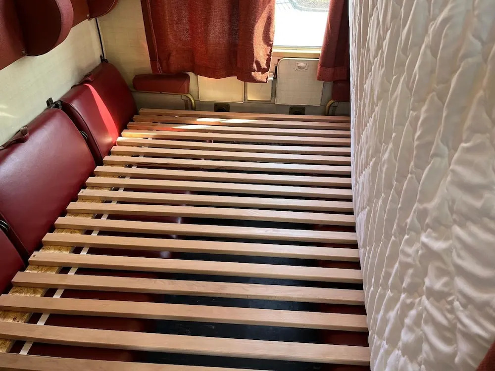 Übernachtung im nostalgischen Bahnwaggon