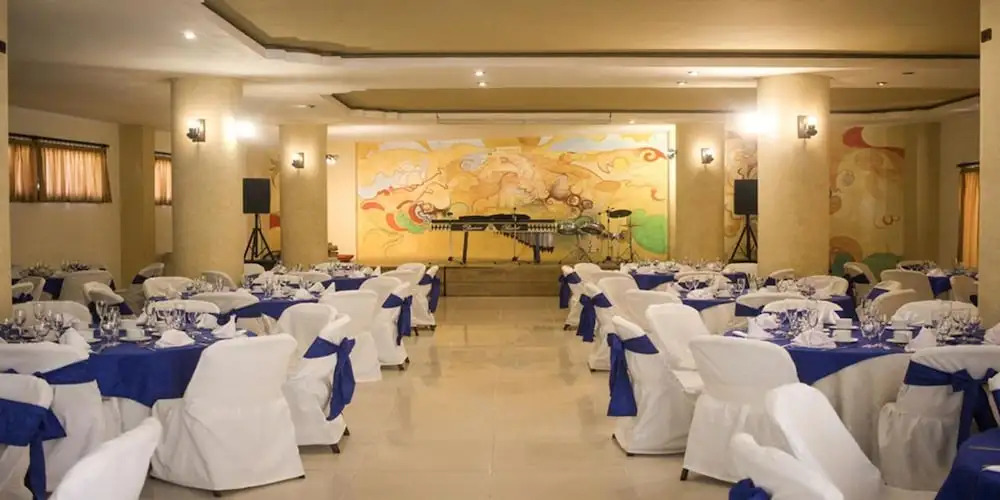 Hotel Ruinas Resort