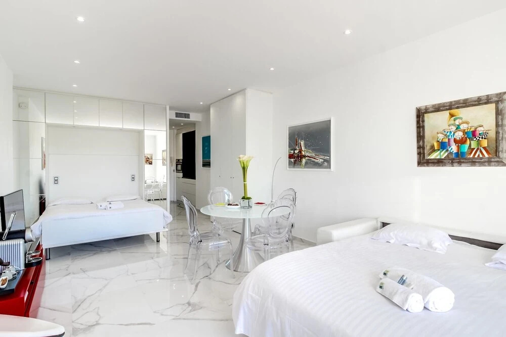 Miramar Apartment 0