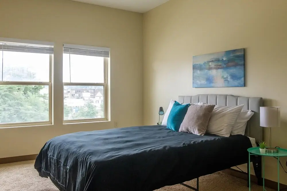 FRONTDESK Portal Place Apts Oakland Pittsburgh