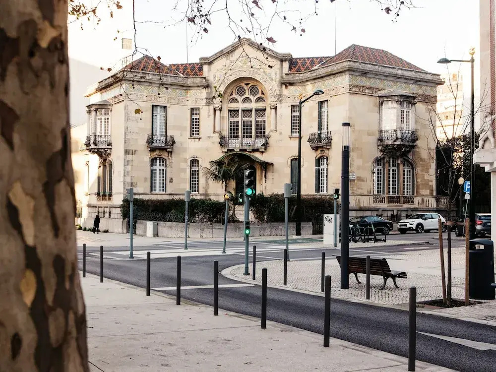 Dear Lisbon - Valmor Palace