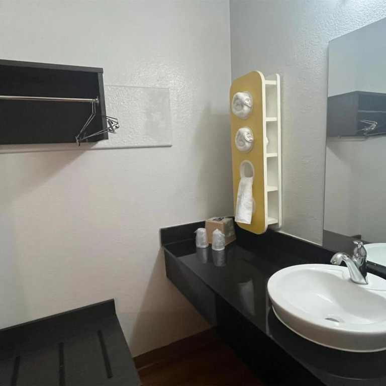 Motel 6 Modesto, CA