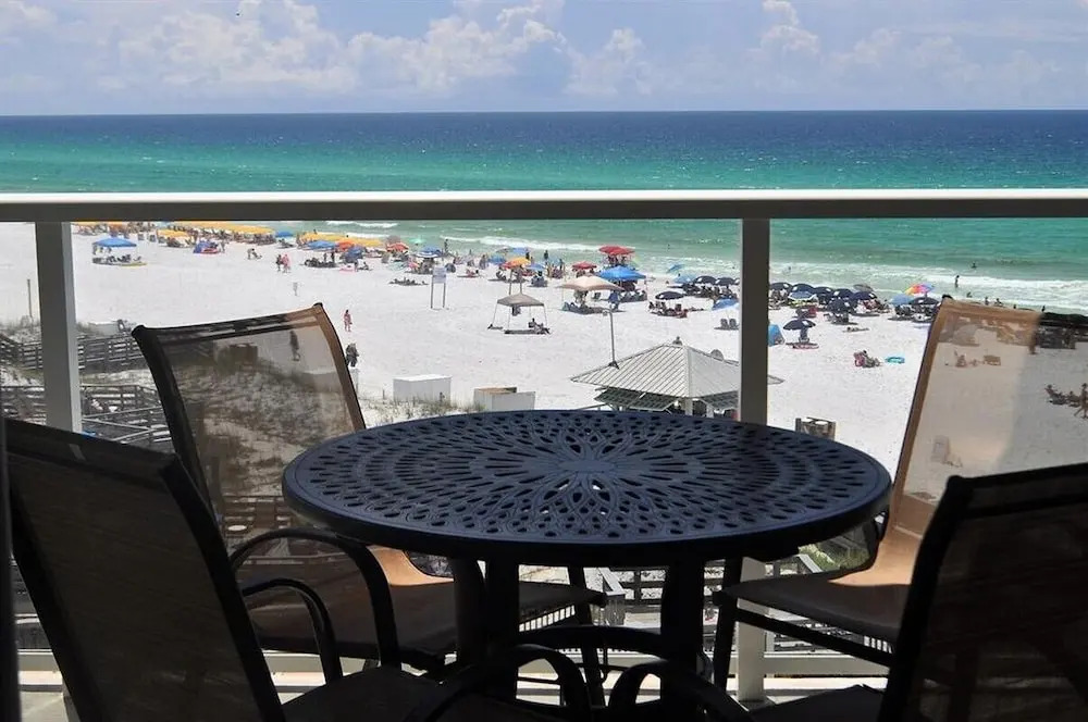 Beachside Two 4255 - flr5 - 1BR 1BA + Bonus Room - (6)
