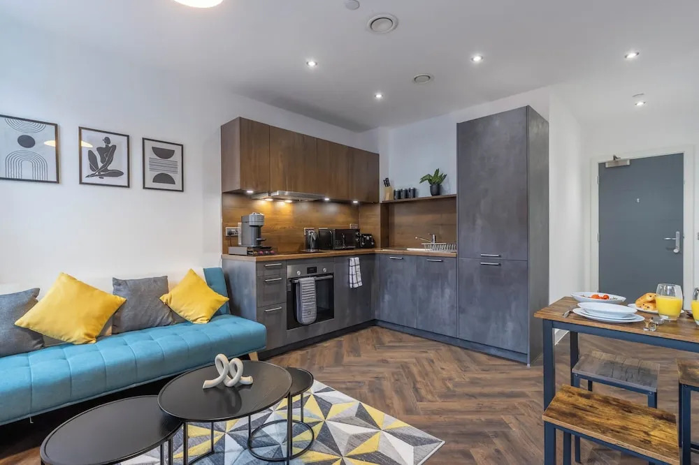 Modern 1-bed in Birmingham's Jewellery Quarter
