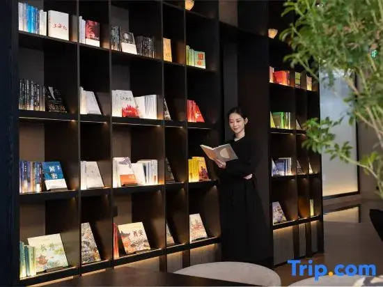 Wuhan Hankou Financial Centre Hong Kong Road ATOUR Hotel