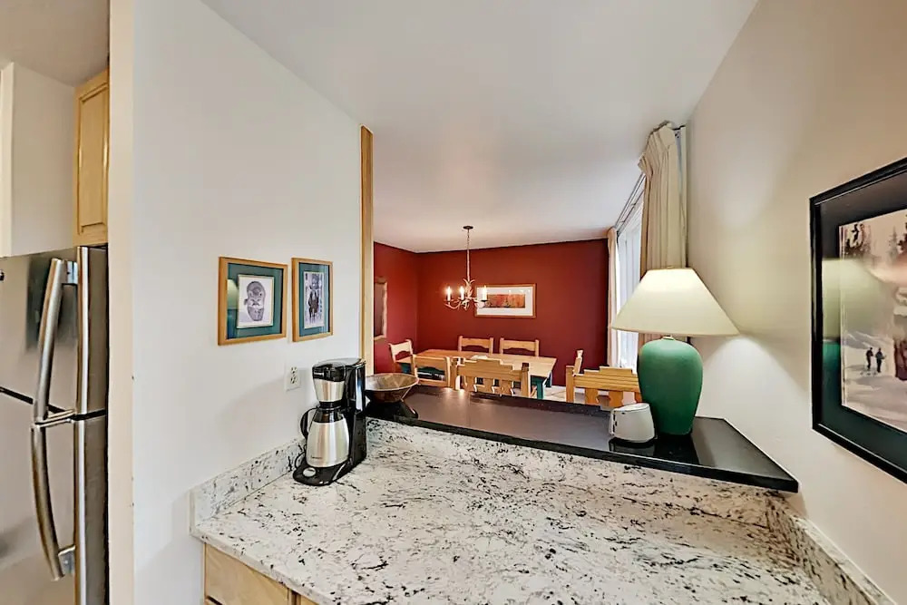 175ac152 2 Bedroom Condo