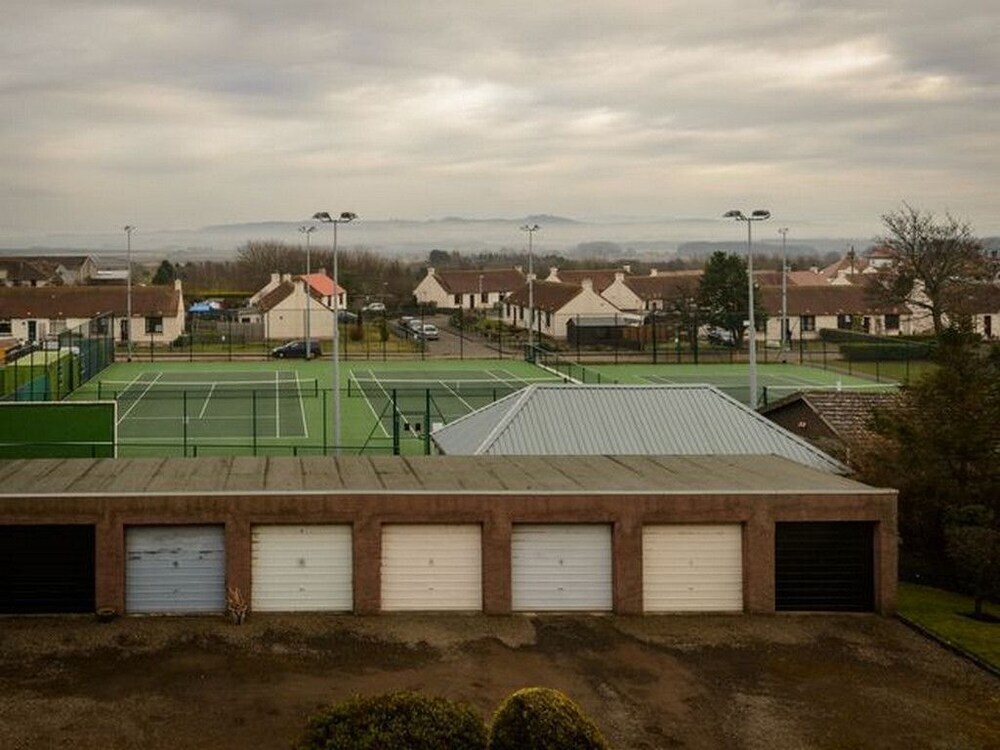Hillview 5