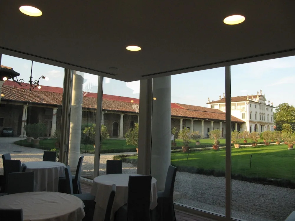 Villa Ghislanzoni