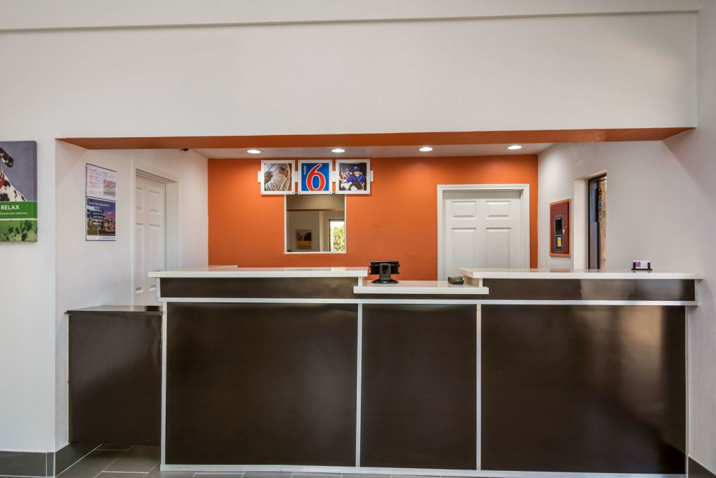 Motel 6-Freeport, TX