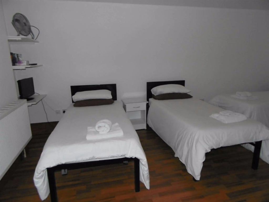 Breeze Guest House