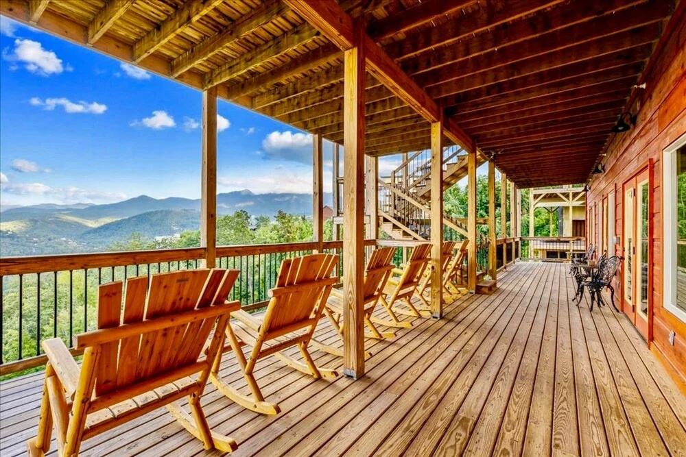 Skyline Splendor Luxe Retreat With Breathtaking Views Over Downtown Gatlinburg