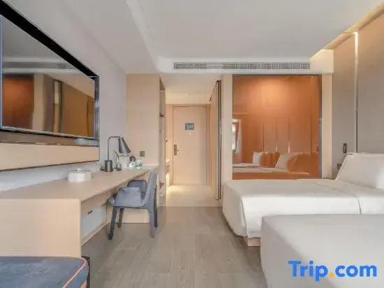 Taizhou Old Street Maoye Tiandi Atour Hotel