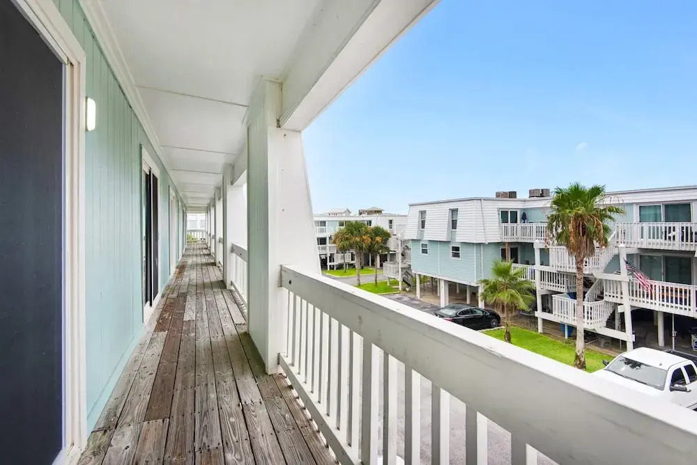 Boardwalk D6