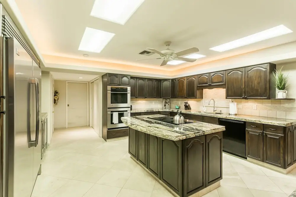 Casa Paraiso 3 BR by Casago