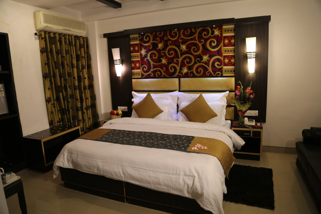 Hotel Sri Nanak Continental