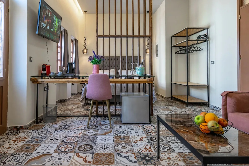 Casa Poli Suites