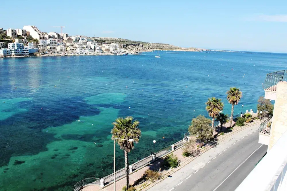 Blue Harbour 5 - 2 Bedroom Seafront Penthouse With Stunning Seaviews