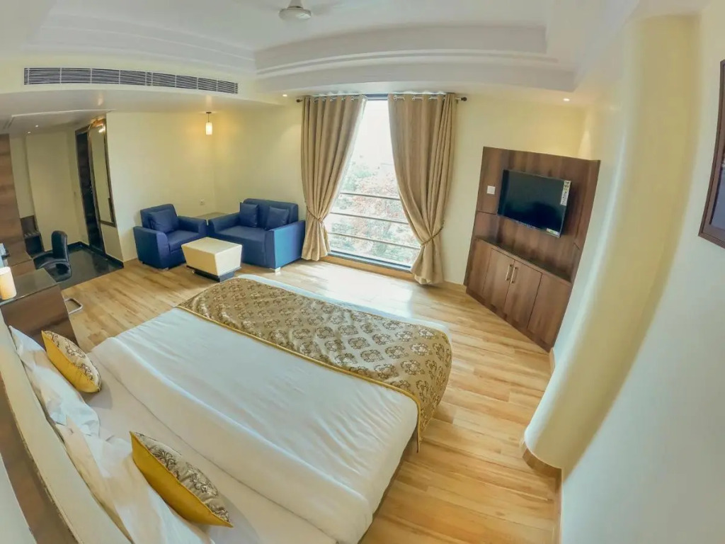 Hotel Hira Inn-10mins From Railway Station & Bus Station