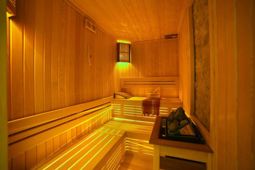 Great Fortune Concept Hotel