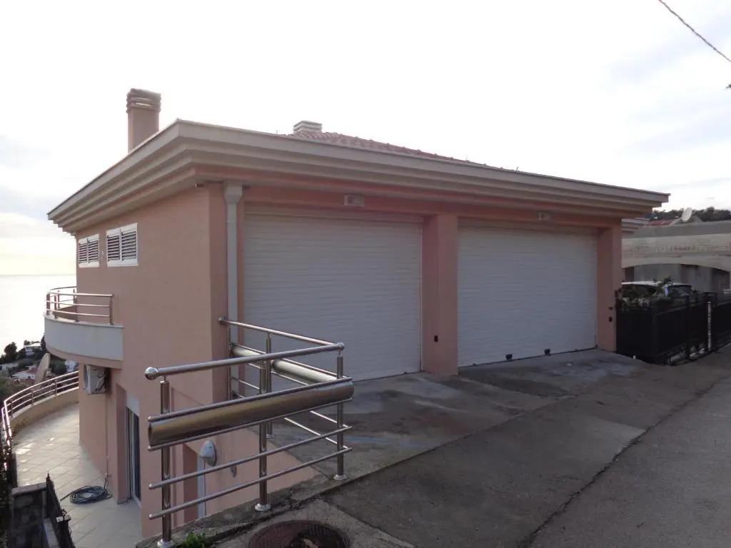 Apartments Nikić