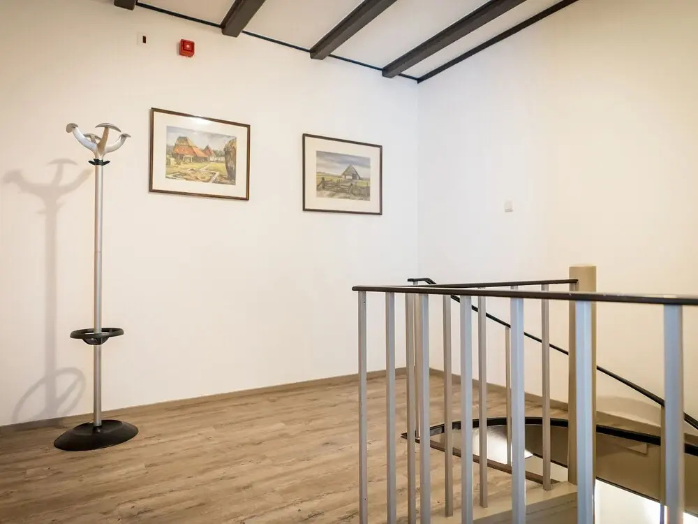 Farmhouse Apartment Near De Slufter