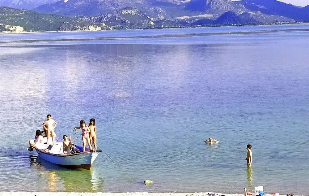 Kroisos Lake Resport by Vima