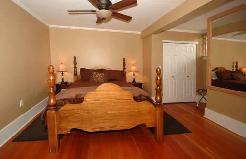 Quamichan Inn