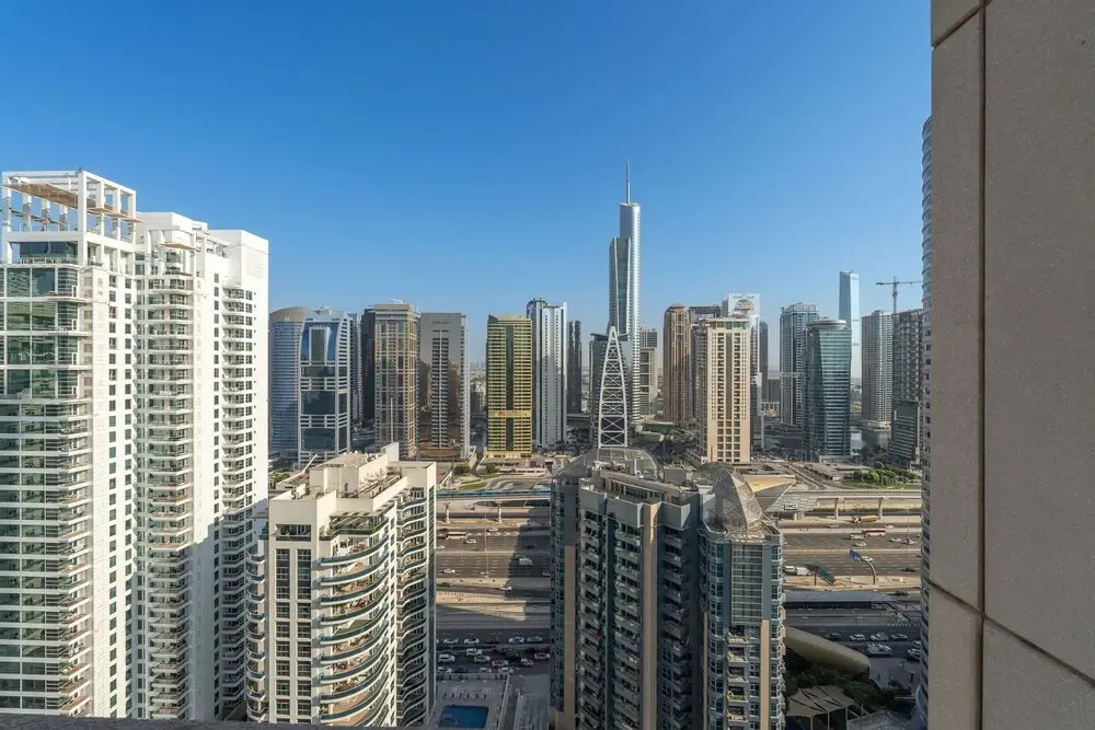 Luxury in Dubai Marina s 1 Bed That Sleeps 2