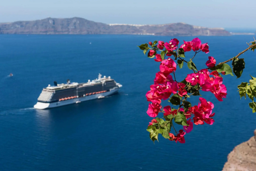 Porto Fira Suites