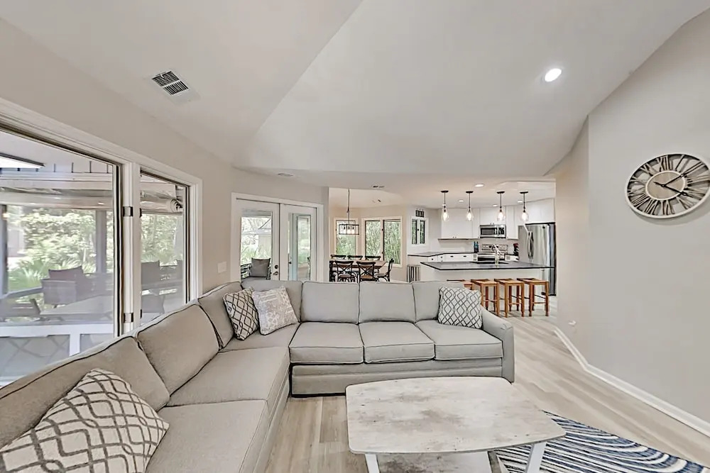 Modern Palmetto Dunes Estate - Steps to Beach! home