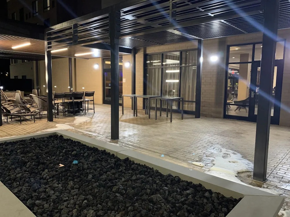 Courtyard by Marriott East Lansing Okemos