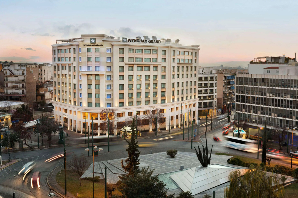 Отель Zeus Wyndham Grand Athens