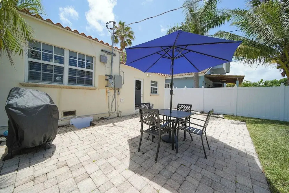 Hollywood Beach Bliss Villa Sleeps 10