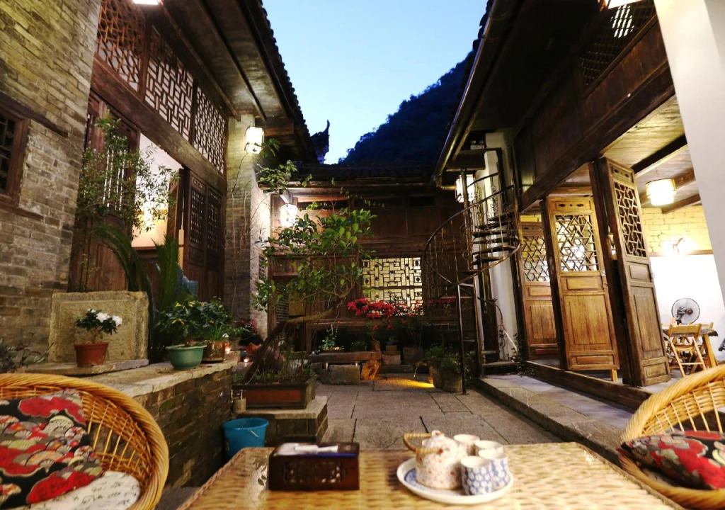 Old Manor House Yangshuo