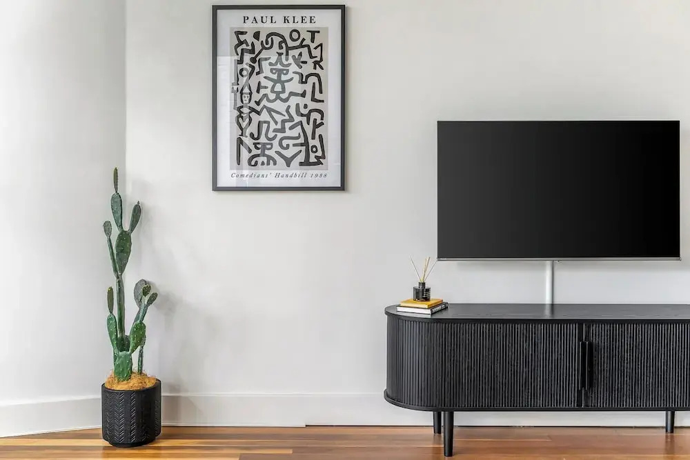 Crown Street Apartments by Urban Rest