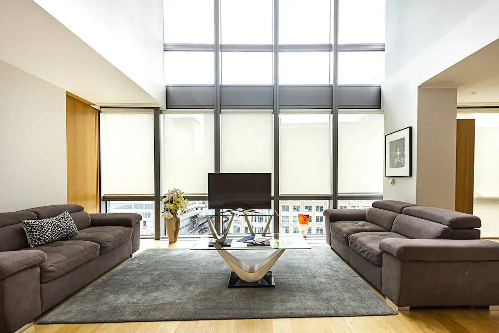 Stunning Spacious 3 Bed Apartment