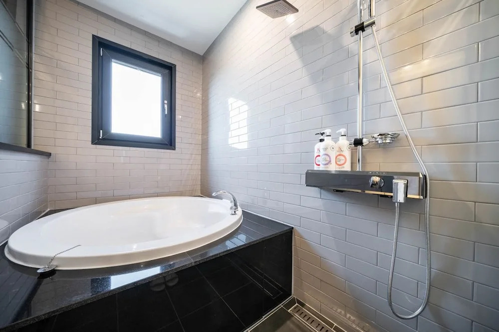 Pyeongtaek Hermes Hotel