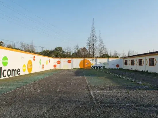 Citrus Cutie House