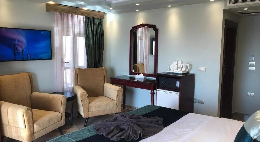 Nile Season Hotel