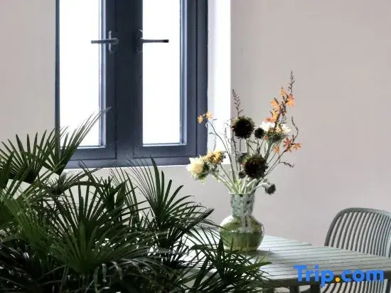 Jinyu Flower Hall Resort Homestay