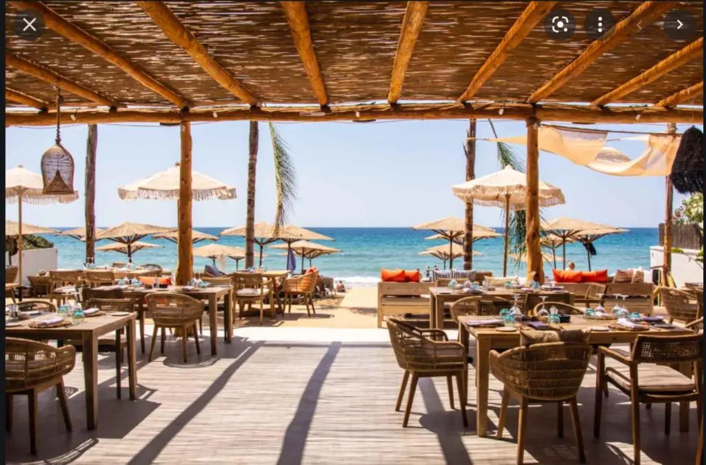 Exquisite villa near beach with Heated pool
