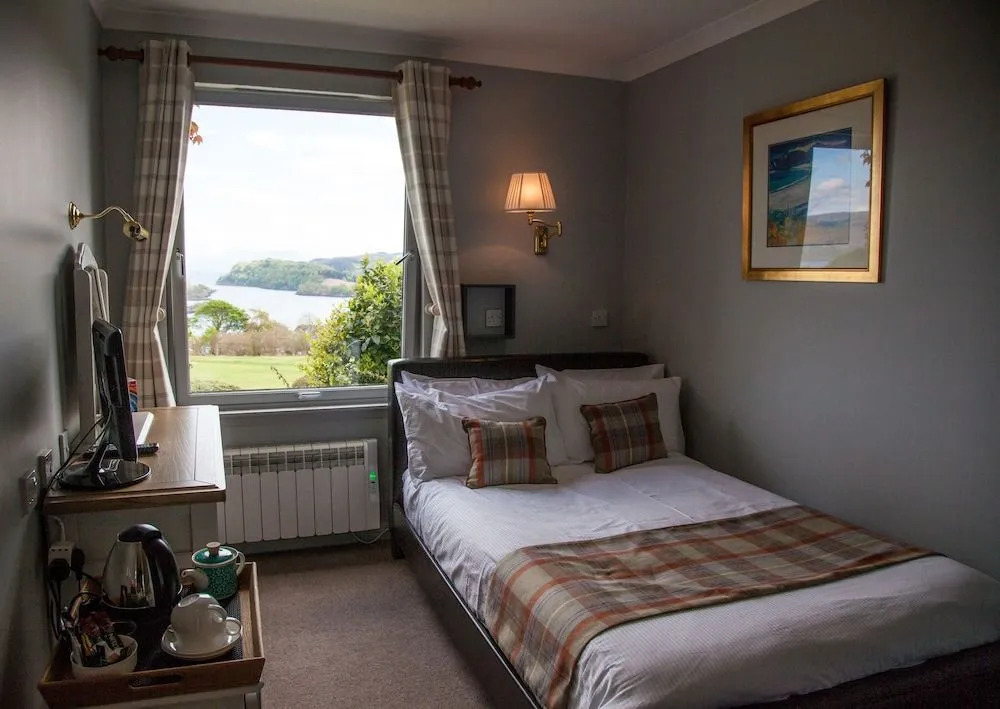 Fairways Lodge B&B