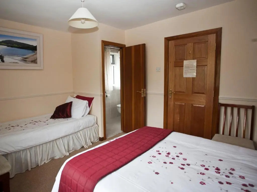 Avalon House B&B