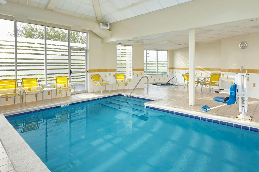 Fairfield Inn and Suites Chicago Lombard
